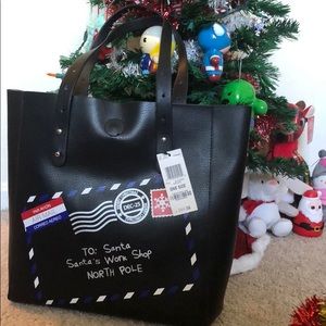 BRAND NWT Christmas North Pole Purse from Macy’s